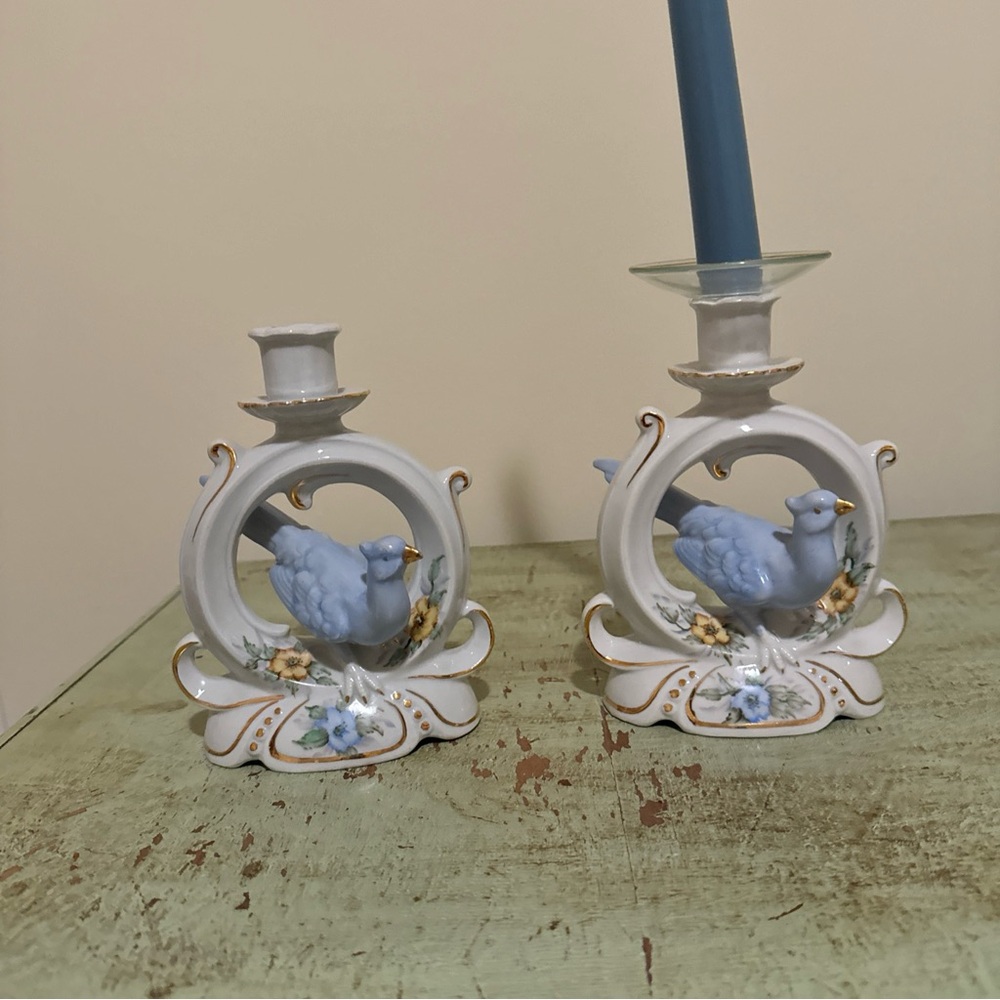 VINTAGE GERMANY WKG #10197 BLUE BIRD CANDLESTICKS CERAMIc 6 INCHES
